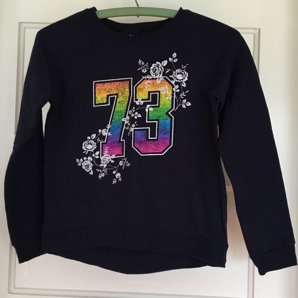 Hanes Girls size L/10-12 hi-low graphic sweatshirt - Picture 2 of 5